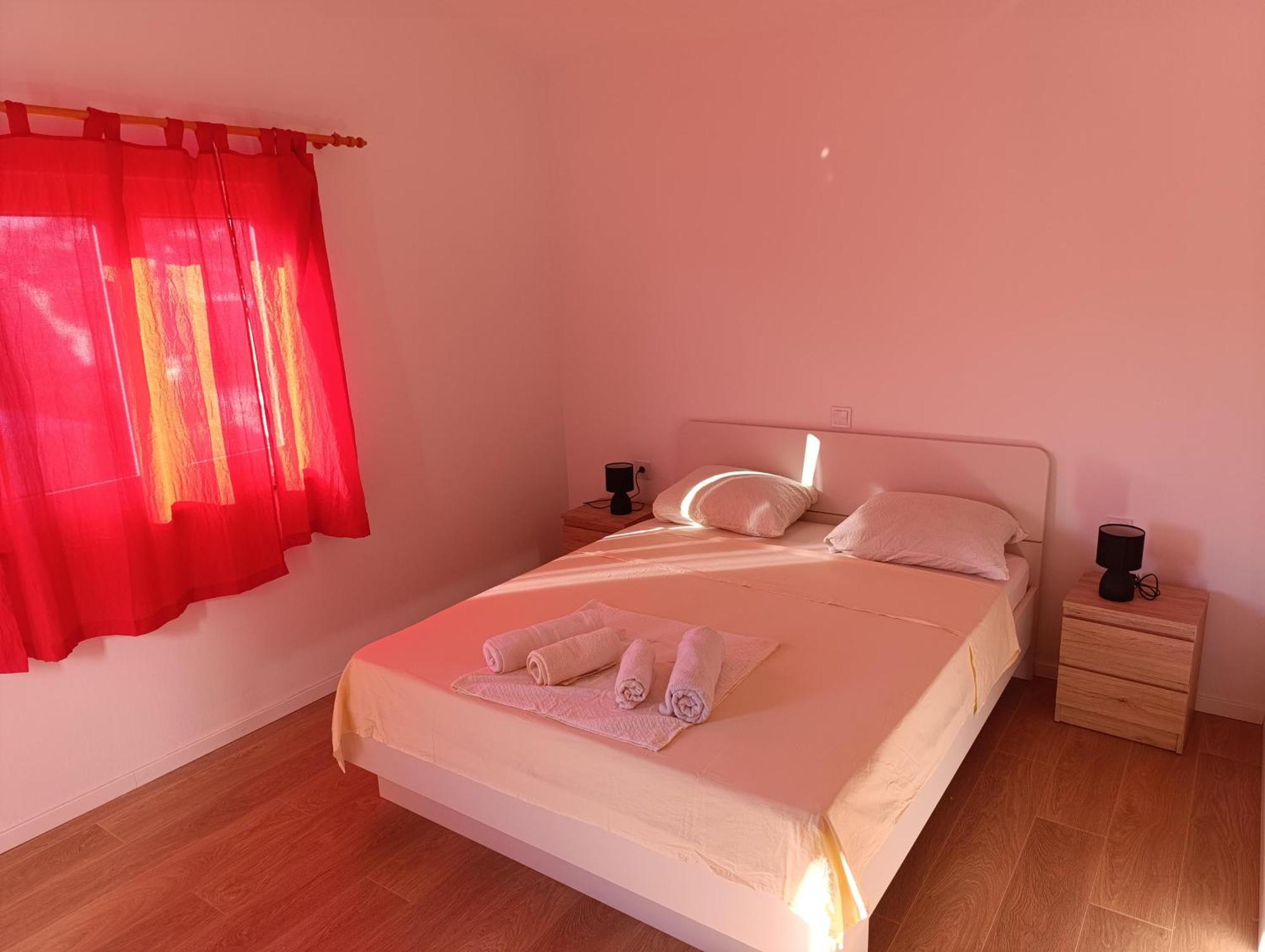 Apartmani Peko Pag Town Eksteriør bilde