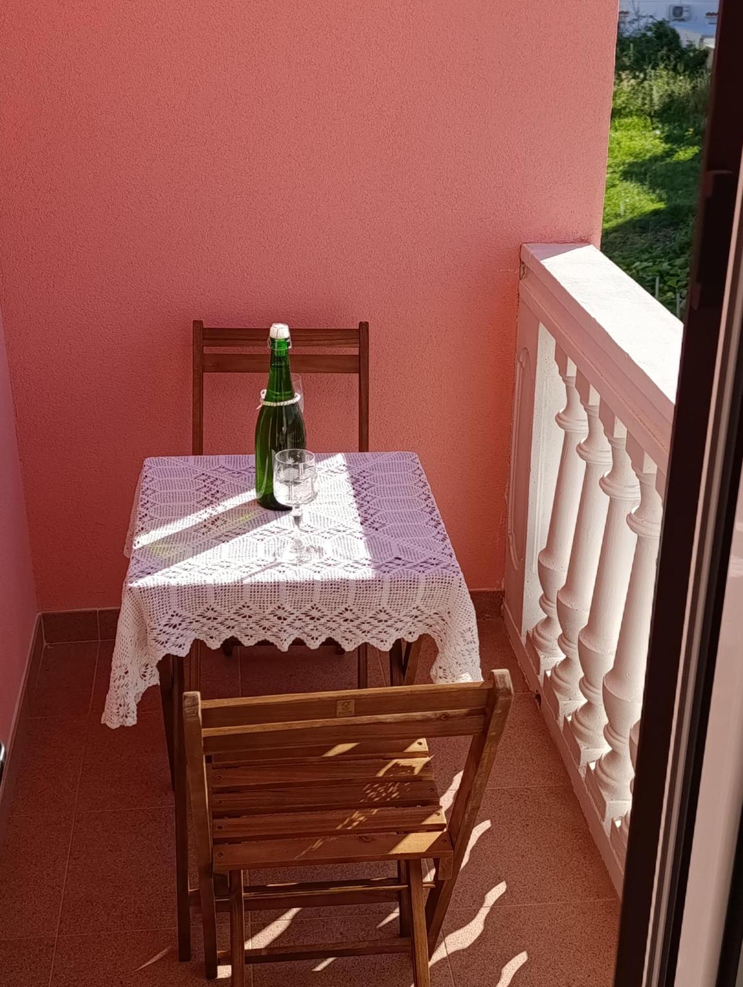 Apartmani Peko Pag Town Eksteriør bilde