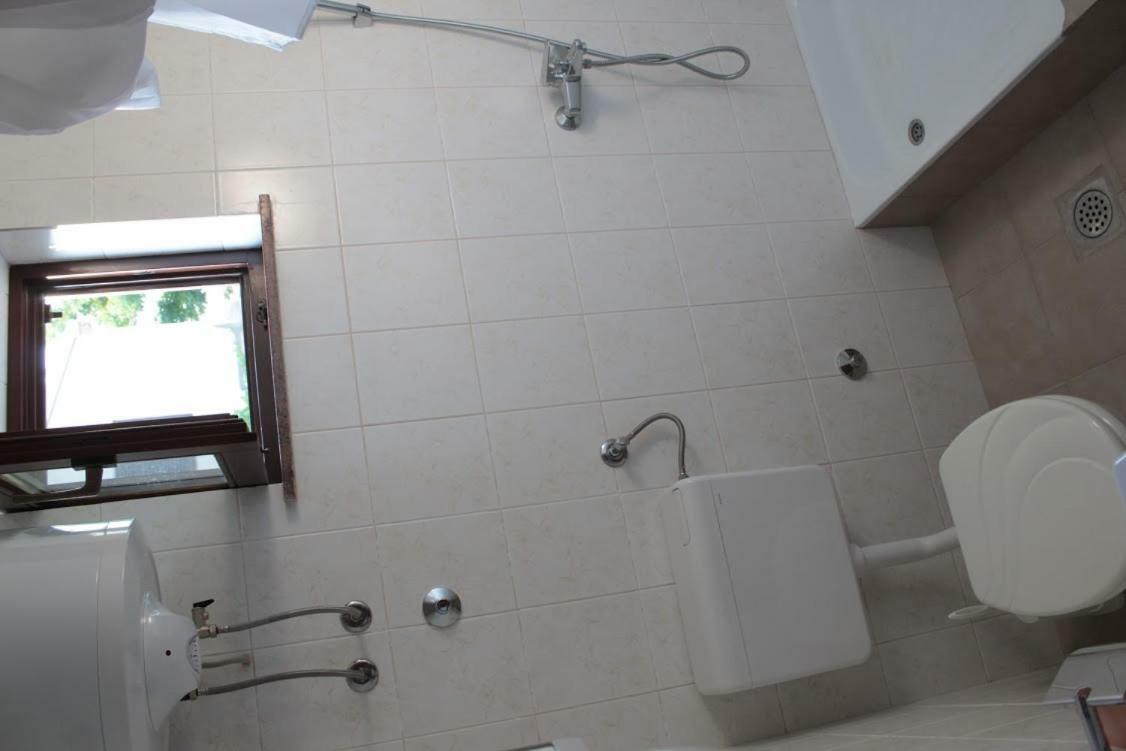 Apartmani Peko Pag Town Eksteriør bilde